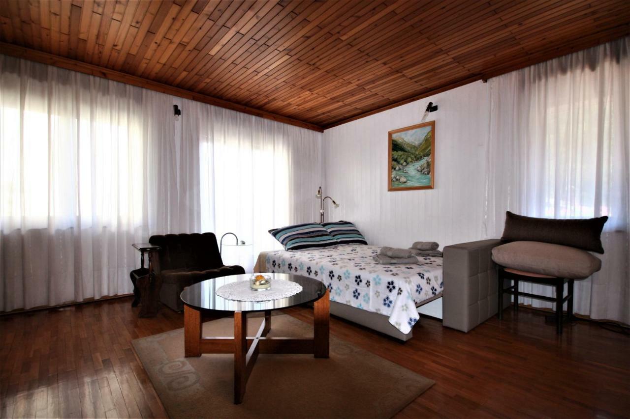 Apartma Mika Most na Soči Exteriör bild